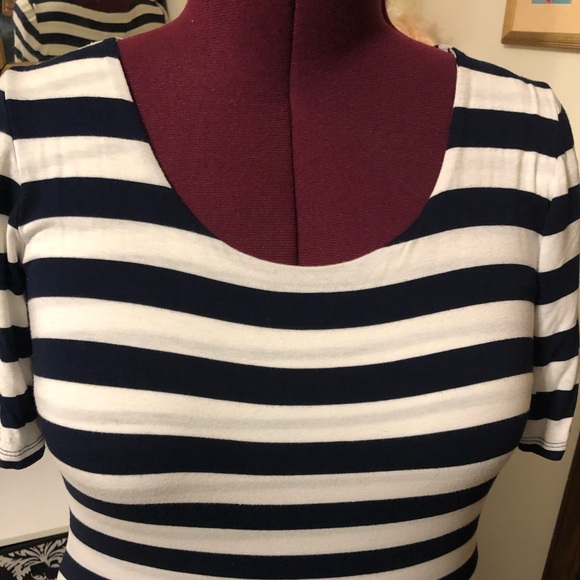 Navy and white striped dress - Picture 5 of 6